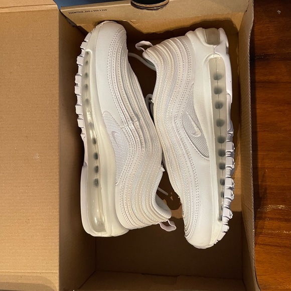 COPY - BRAND NEW Women’s Nike Airmax 97s (White) - Picture 2 of 4